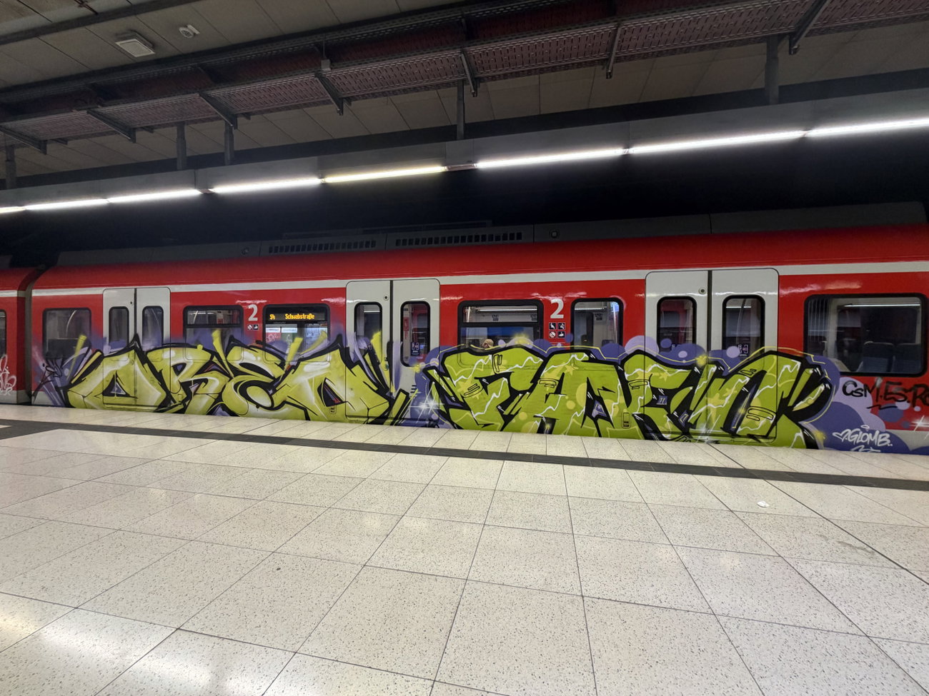Graffiti Train in Stuttgart - Photo by MondFiedel (2026)
