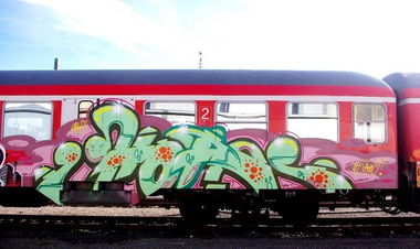 Graffiti Train - Photo by Mongole23 - hope, oh