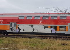 Graffiti Train in Ustal miejsce - Photo by Monker