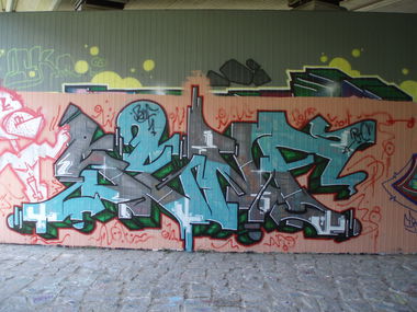 Graffiti in Dresden - Photo by MonsterGurkE - senf