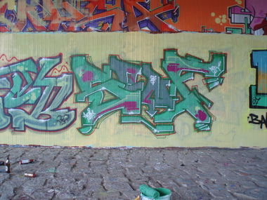 Graffiti in Dresden - Photo by MonsterGurkE - senf