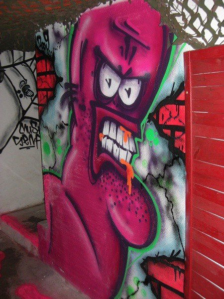 Graffiti in Dresden - Photo by MonsterGurkE - senf