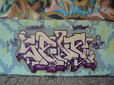 Graffiti in Dresden - Photo by MonsterGurkE - senf
