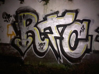 Graffiti Bombing in Dresden - Photo by MonsterGurkE - rtc, dresden (2015)