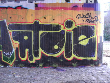 Graffiti Wall in Dresden - Photo by MonsterGurkE - Atoie