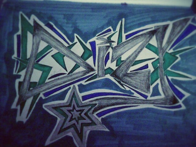 Graffiti Sketch - Photo by Moou