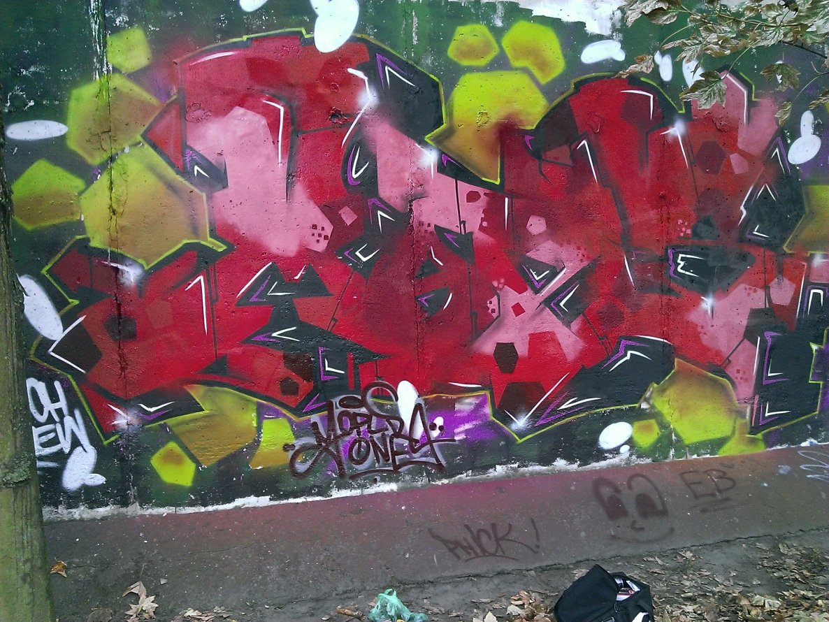 Graffiti Wall - Photo by Mopls - Mopls, Mopls, One (2013)