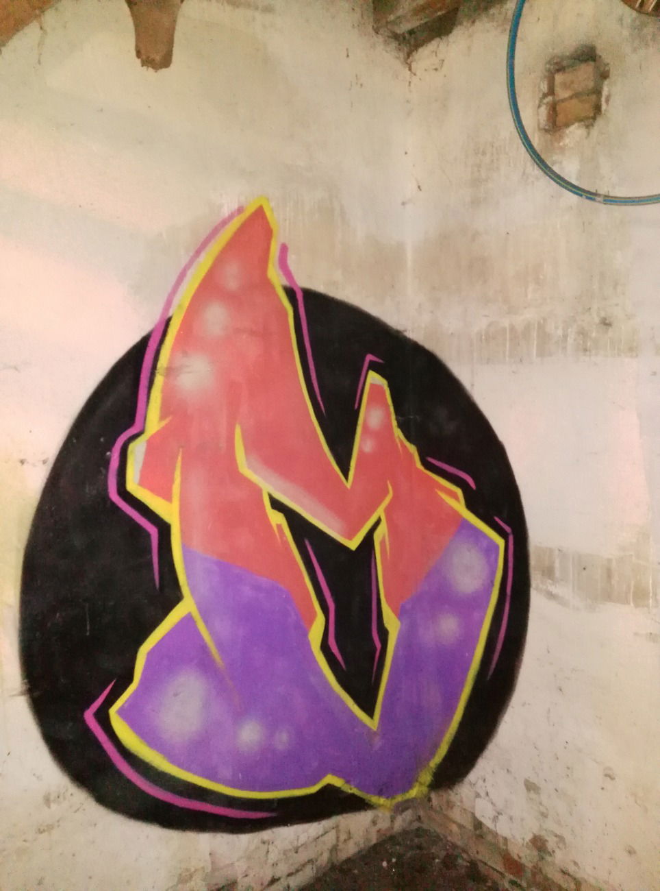 Graffiti Wall - Photo by Mopz - mops, M