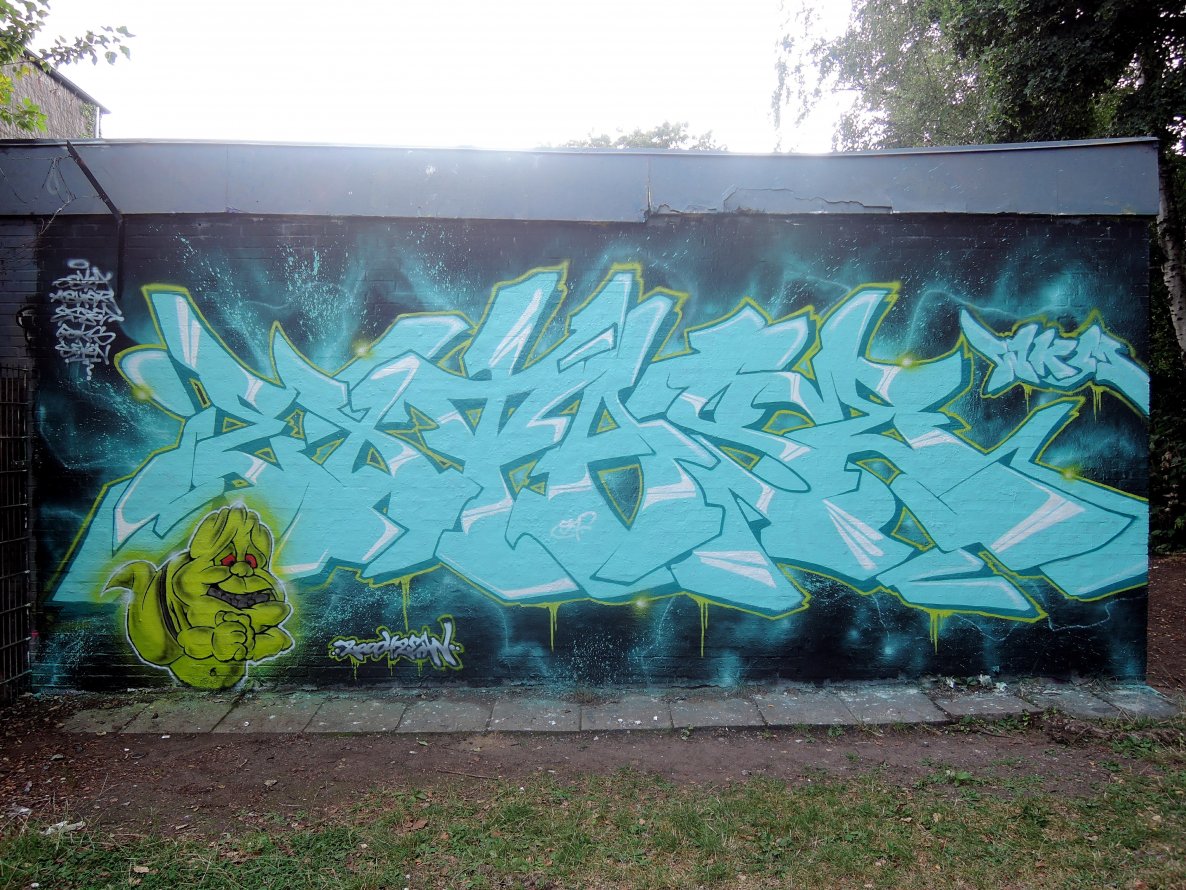 Graffiti Wall in Hamburg - Photo by Morbidangel - Extase (2014)