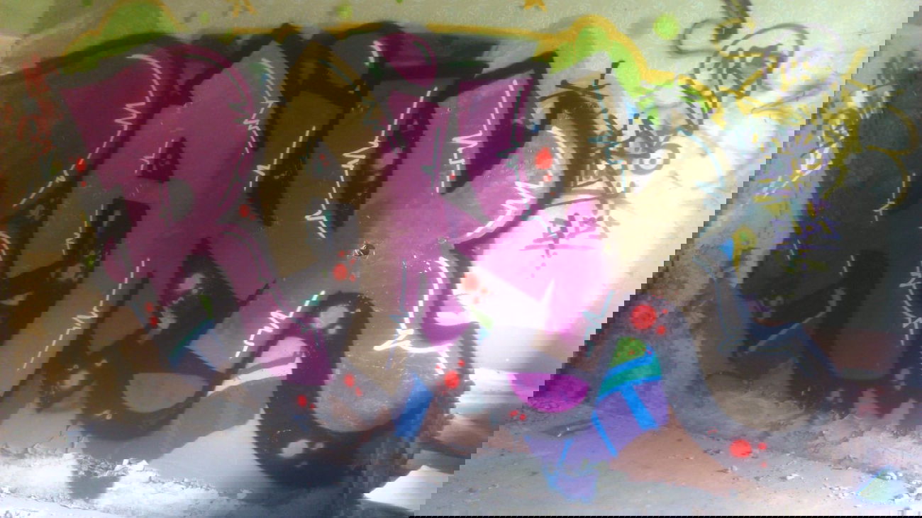 Graffiti Wall - Photo by Morda - RankOne