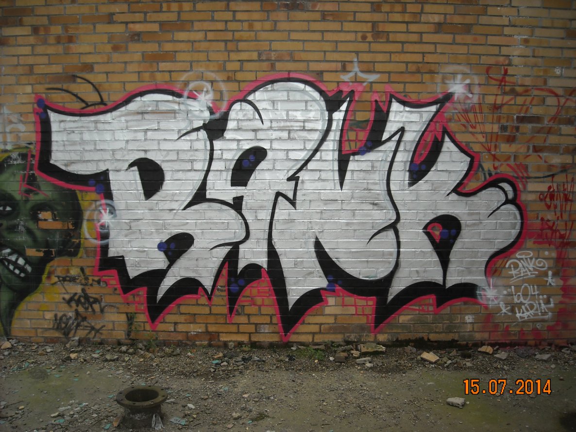 Graffiti Wall - Photo by Morda - RankOne (2014)