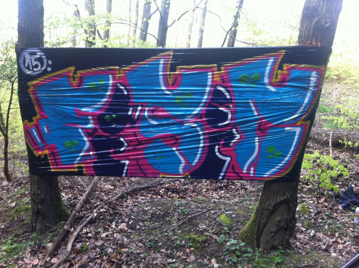 Graffiti Artwork - Photo by Morda - Fisic