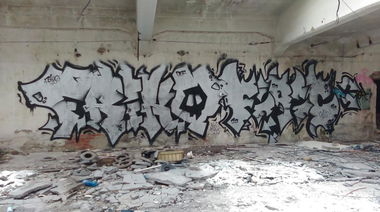 Graffiti Wall - Photo by Morda - FRIKOFIZYKOFC (2016)