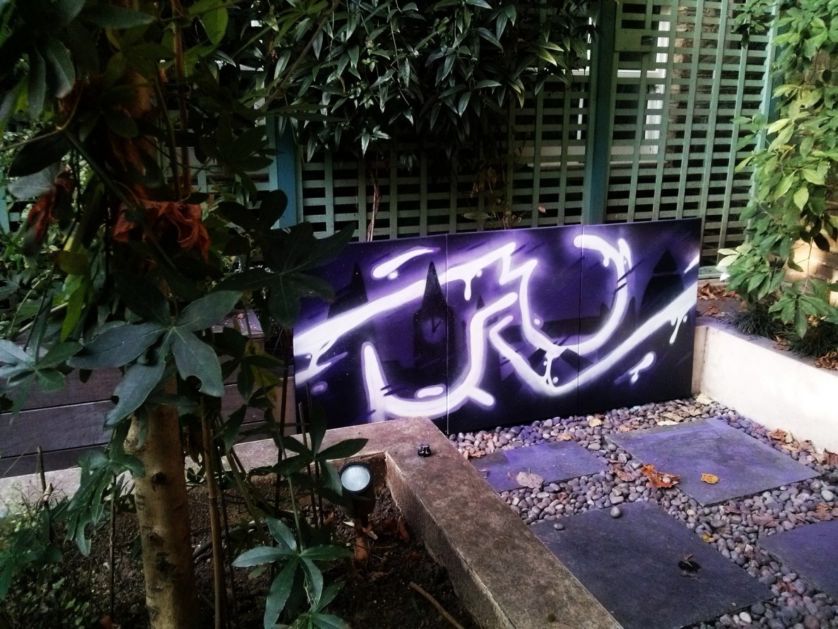 Graffiti Artwork in London - Photo by Moresko - Moresko (2014)