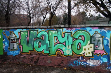 Graffiti Wall - Photo by Morgan - Morgan (2013)