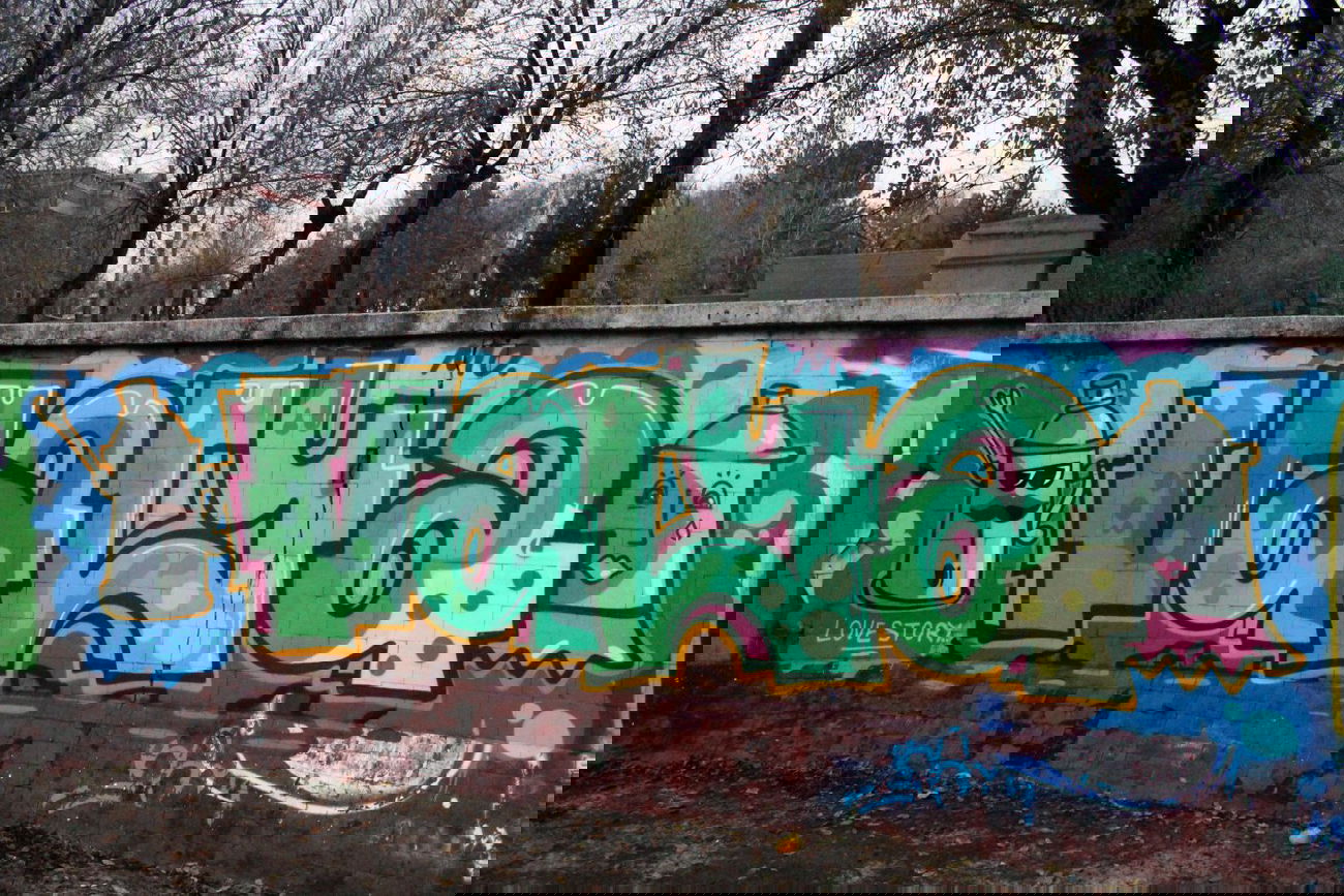Graffiti Wall - Photo by Morgan - Morgan (2013)