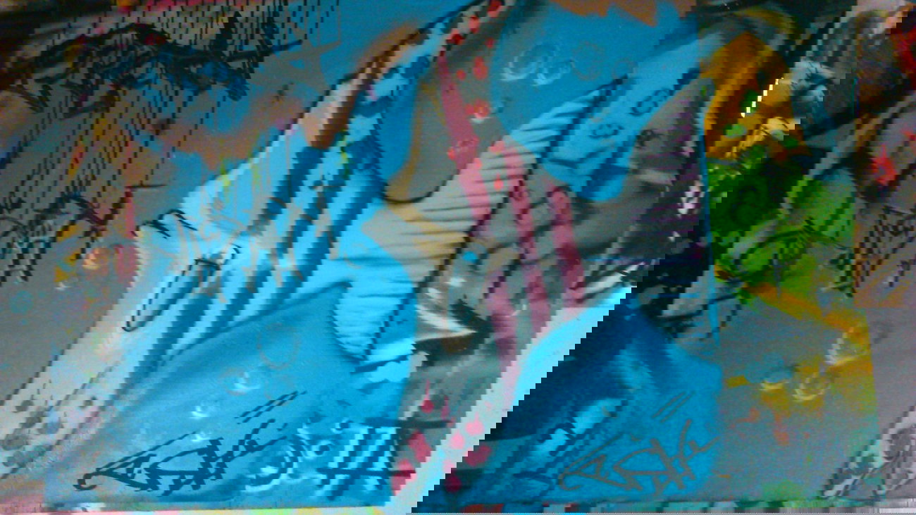 Graffiti Wall - Photo by Morof - Task2 (2014)