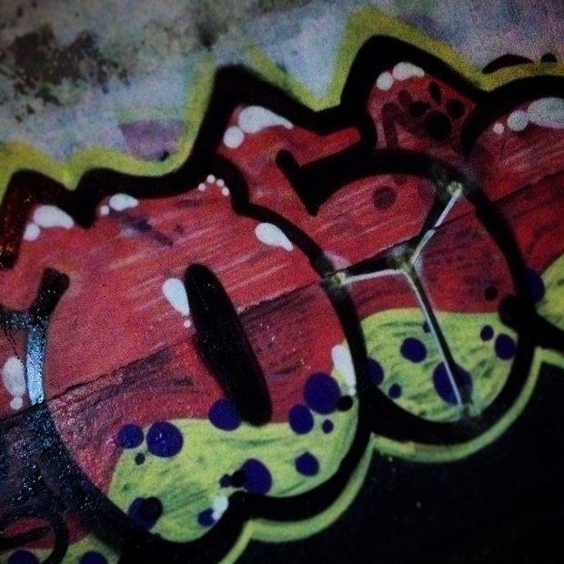 Graffiti Bombing - Photo by Mosepaint - mose, vrn