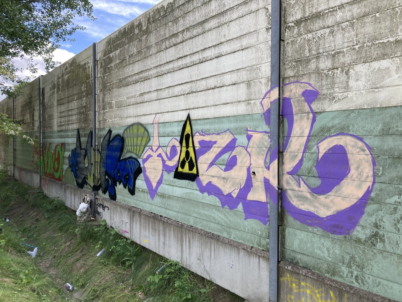 Graffiti Wall in Szczecin - Photo by Mozk