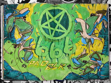 Graffiti Sketch in Berlin - Photo by MrBrotlosekunsT - Desq, Wel, PAD (2014)