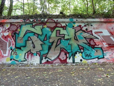 Graffiti Wall - Photo by MrGraff - Soek, Emu (2013)