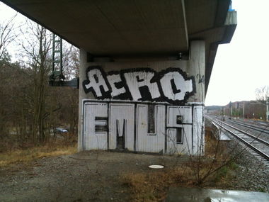 Graffiti Bombing - Photo by MrGraff - Acro, emu, usk