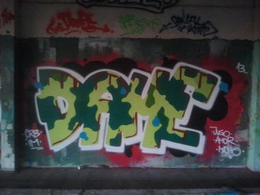 Graffiti Wall - Photo by MrGraff - Dame, crb, im (2013)