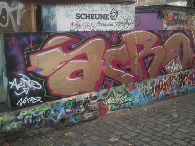 Graffiti Wall - Photo by MrGraff - Acro, emu, usk (2013)