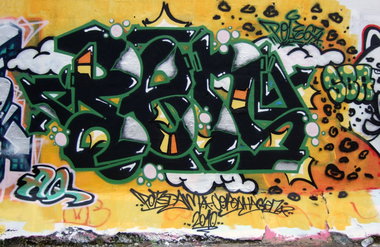 Graffiti Wall - Photo by MrJohnDoe - pen173, pole67, sba (2010)