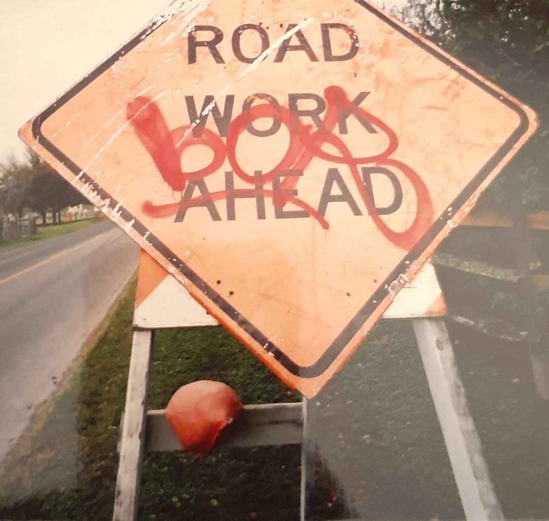Graffiti Street Art in Mcallen - Photo by MrOmen956 - Bor, Omen (2007)