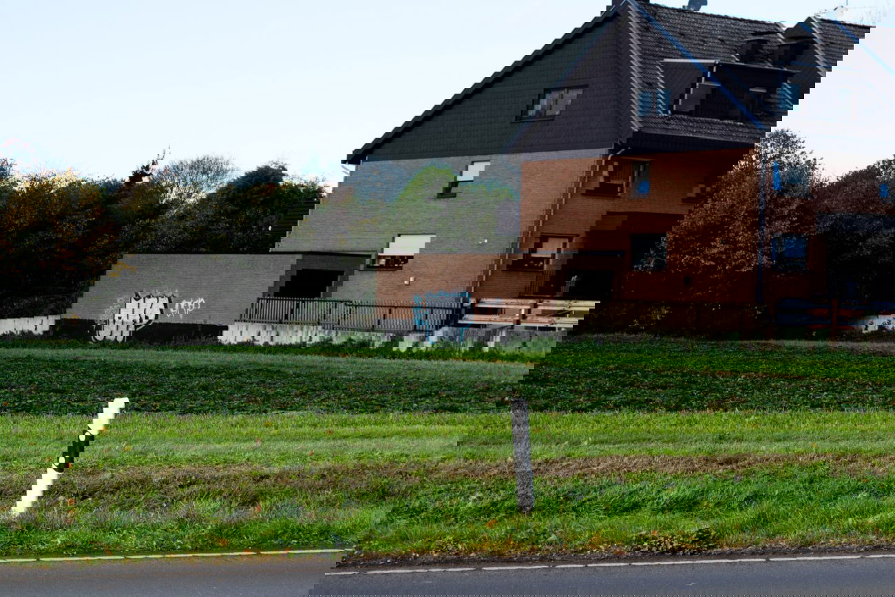 Graffiti Bombing in Marl - Photo by MrROISIUS - of, fp, crew (2013)