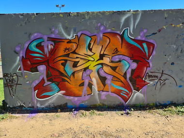 Graffiti Wall - Photo by MrReka (2020)