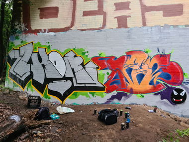 Graffiti Wall - Photo by MrReka - pokemon, bridge (2020)