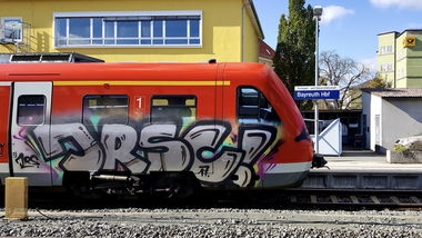 Graffiti Train in Bayreuth - Photo by MrTaube - JRSC, BAYREUTH