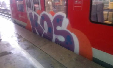 Graffiti Train - Photo by MrWoHooo - KOS (2014)