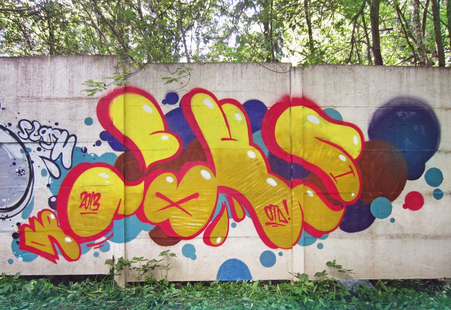 Graffiti Wall in Russia - Photo by Mr_Fooks - Mr., Fooks, Mr_Fooks (2013)