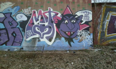 Graffiti Wall - Photo by Mtenone - mtenoner, sesamestreet, countvoncount (2015)