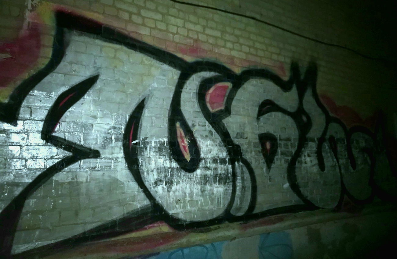 Graffiti Wall - Photo by Muerto62 - NGLS-CREW (2021)