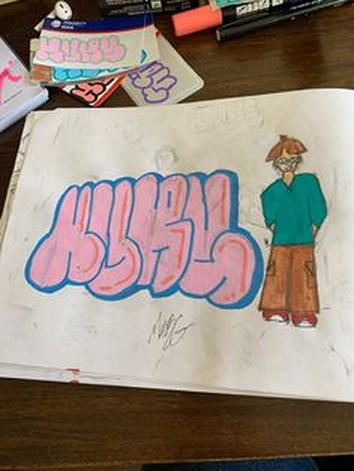 Graffiti Sketch - Photo by MurGy