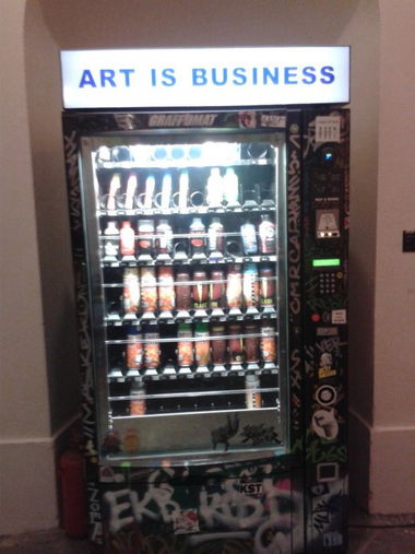 Graffiti Artwork - Photo by Mustard42