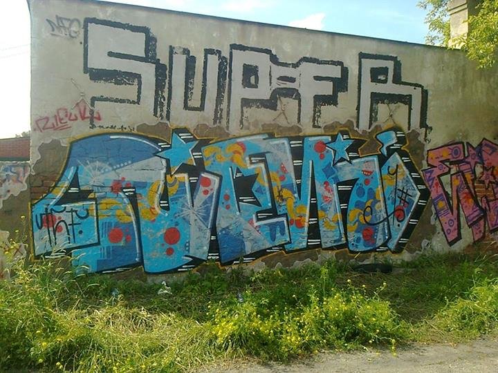 Graffiti Bombing - Photo by Mutson - Nieuk, TSF (2013)