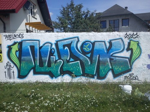 Graffiti Wall - Photo by Mutson - Nieuk, TSF (2012)