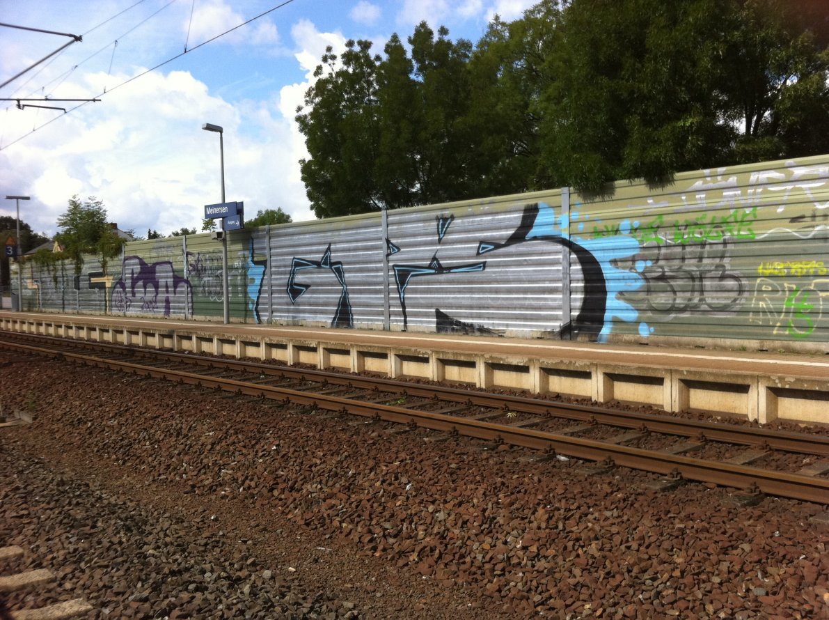 Graffiti Bombing - Photo by MuvYaFet