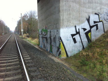 Graffiti Wall - Photo by MuvYaFet - Gps, Fens, Mers