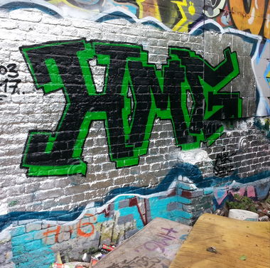 Graffiti Bombing - Photo by N0NAME - HMG
