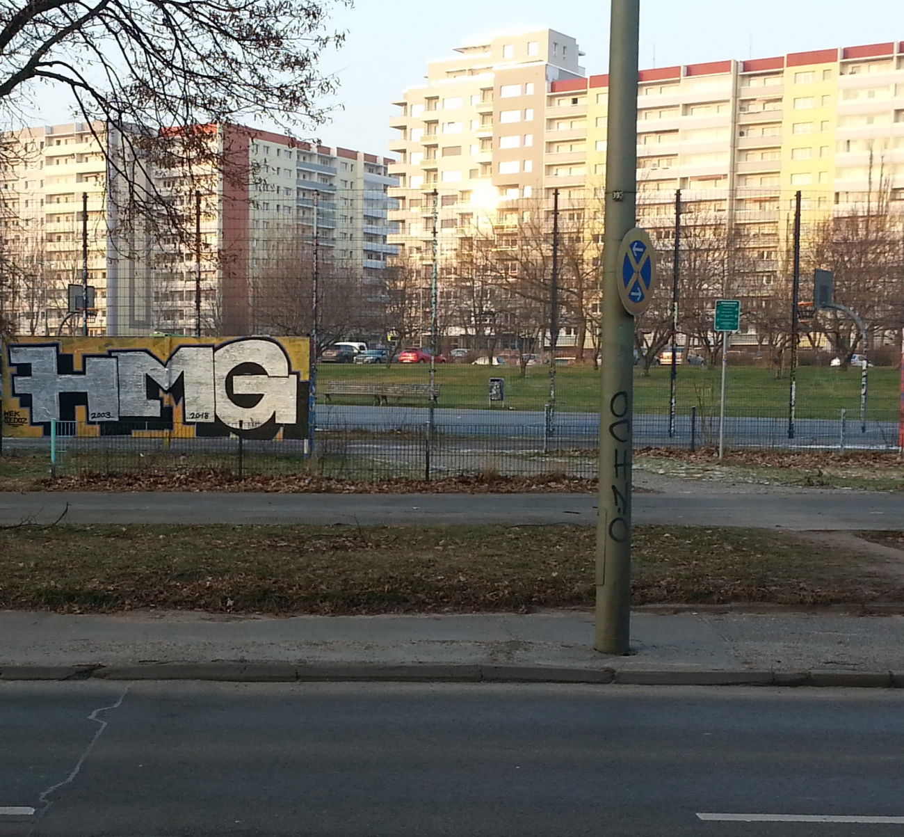 Graffiti Bombing in Berlin - Photo by N0NAME - HMG