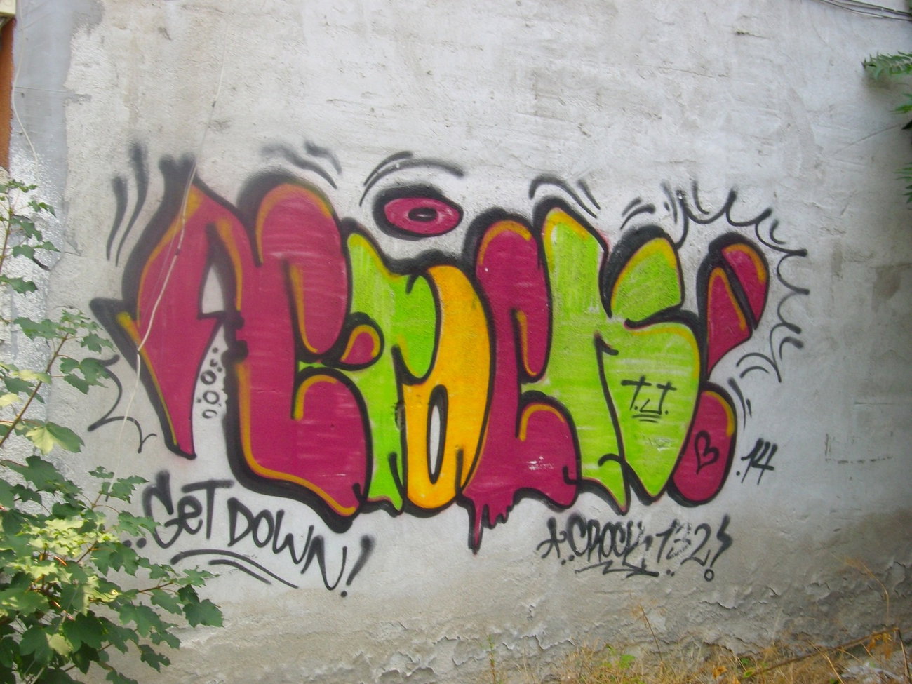 Graffiti in Plovdiv - Photo by NAVIT - Crock, Plovediv (2014)