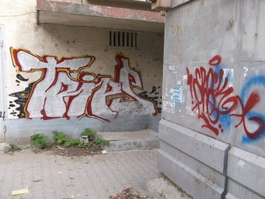 Graffiti in Стара Загора - Photo by NAVIT - Trips