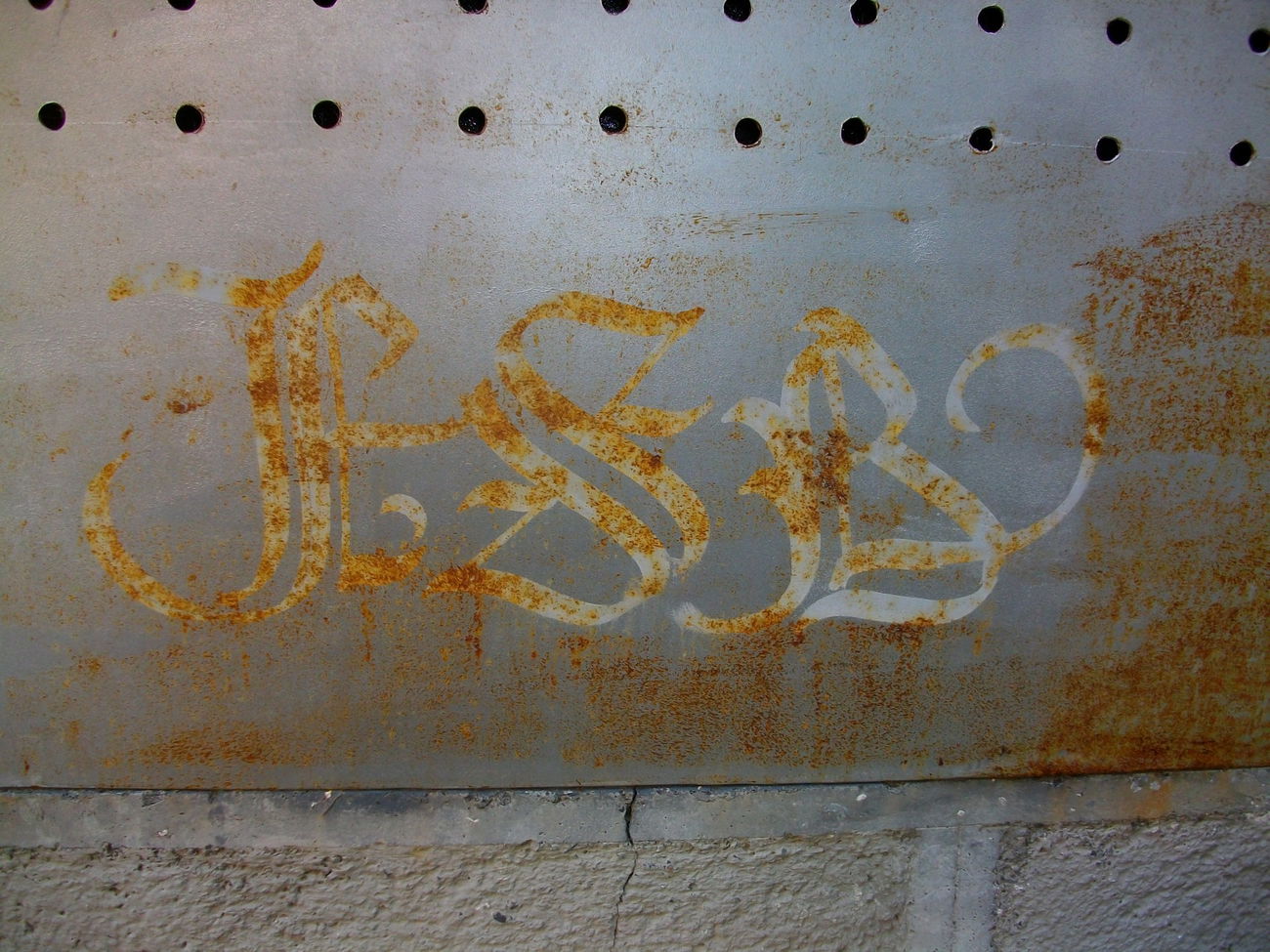 Graffiti Artwork in Stara zagora - Photo by NAVIT - FSB (2015)