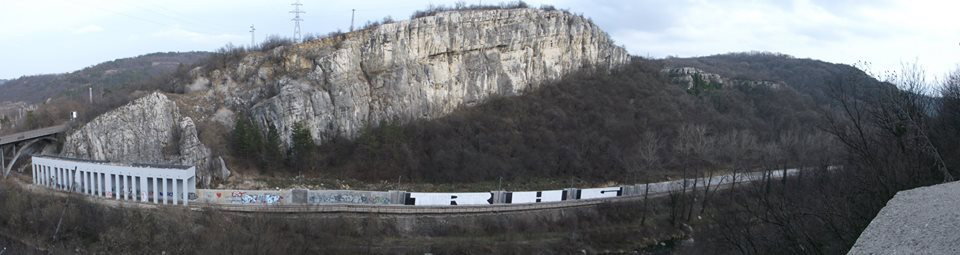 Graffiti Wall in Veliko tarnovo municipality - Photo by NAVIT